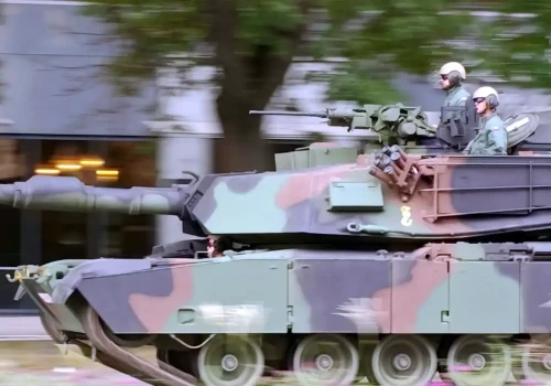 Wisłostrada zamknięta na całą dobę, trzy mosty w Warszawie zamknięte przez dwie godziny. Tak pojadą kierowcy i komunikacja miejska