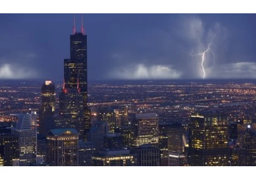 Burze i ulewne deszcze nad Chicago