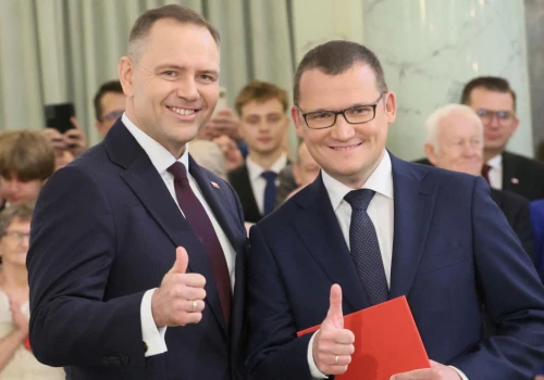 Paweł Szefernaker: Prezydent chroni Polaków przed rządem sięgającym do kieszeni