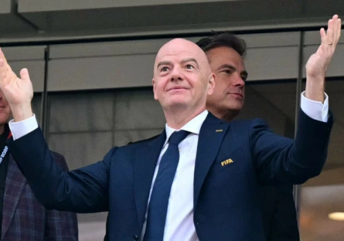 Wojna o władzę w FIFA. UEFA mówi 