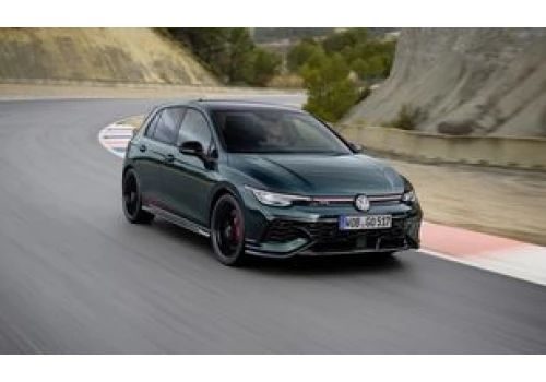Golf GTI od 50 lat udowadnia, że nie trzeba wybierać między rozsądkiem a emocjami