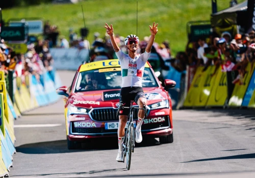 Isaac del Toro podpisuje wieloletni kontrakt z UAE Team Emirates-XRG!