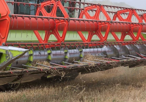 Zarzuty dla kierowcy kombajnu po śmiertelnym wypadku z udziałem 11-latka. Nie odpiął hedera