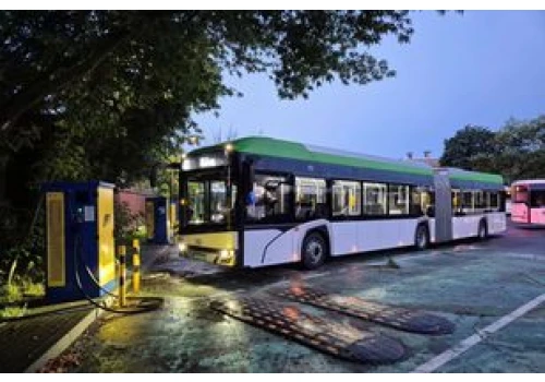 MZK Toruń testuje elektrycznego Solarisa. Nowoczesny autobus już wyjechał na ulice