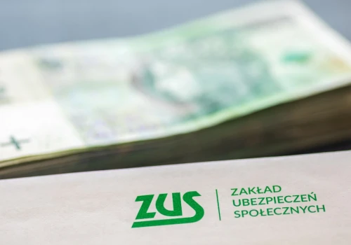 Przeszedł na emeryturę w wieku 65 lat. ZUS wypłaca mu 13 groszy miesięcznie