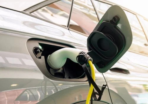 Ile naprawdę wart jest używany elektryk? Odpowiedź coraz częściej kryje się w baterii