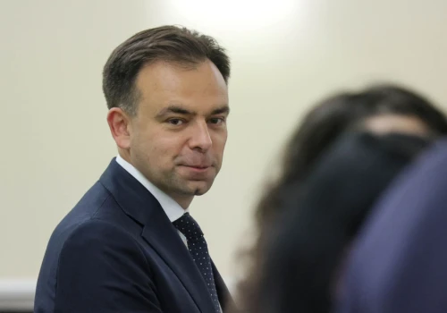 Koniec z dominacją lokat? Rząd chce przekierować miliardy Polaków na giełdę