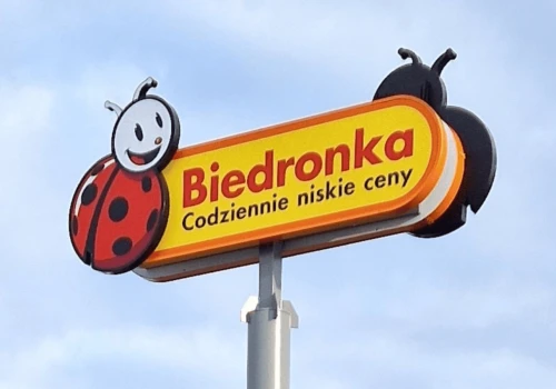 Zaczęło się dziś w Biedronce. Masło za 2,99 zł to dopiero początek, promocje nawet do 56 proc.