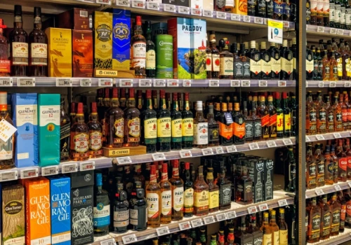 Producent Guinnessa i Johnnie Walkera szuka oszczędności. Chodzi o 1 mld dolarów