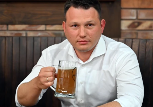 UOKiK skontrolował Pub Mentzen. Za mało w kuflu? Są wyniki kontroli