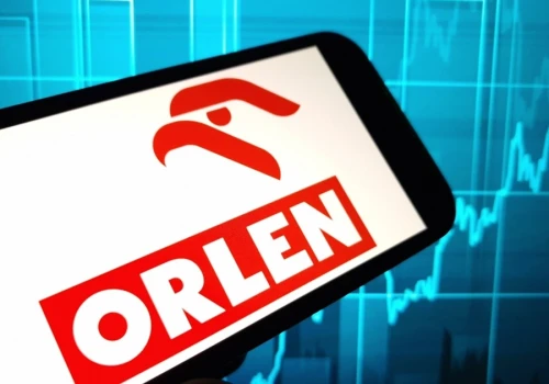 Orlen wyceniany na 11-krotność zysków. Akcje blisko rekordu