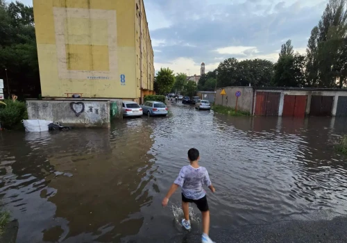 I Ostrów znowu popłynął (ZDJĘCIA)