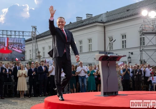 Rok prezydentury Karola Nawrockiego. Wspomniał o wizycie w Kornowacu i piekarni państwa Krzemień