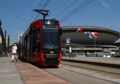 Hub zamiast kopalni, tramwaj zamiast korków. Katowice przebudowują miasto