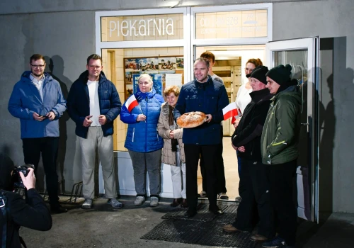 Od piekarni w Kornowacu do Pałacu Prezydenckiego. Karol Nawrocki wspomniał o raciborskim wątku podczas rocznicy prezydentury