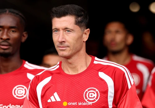 Robert Lewandowski robił, co mógł. I cieszyć się może tylko z jednego
