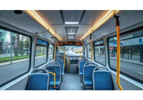 Skrajna nieodpowiedzialność kierowcy autobusu w Tarnowskich Górach. Szaleńcze wyprzedzanie na pasach i skrzyżowaniach. Zobacz wideo