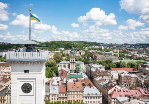 Zamiast Centrum Kultury Polskiej w centrum Lwowa stoi „budynek widmo”