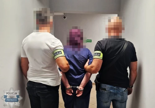 Ciało 40-latki znalezione na polu. Dwie osoby z zarzutami zabójstwa