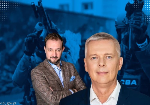 We wrześniu „pakiet odpolitycznienia CBA”. Siemoniak: bagaż, który ma ta służba, trzeba zdjąć