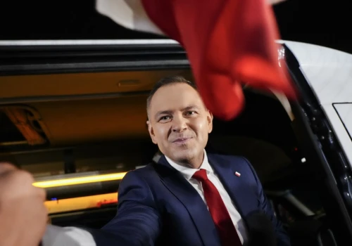 Sondaż: Mieli ocenić Nawrockiego od 1 do 6. Polacy wybrali