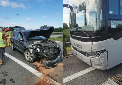 Groźna kolizja na S7. Volkswagen otarł się o autobus i uderzył w bariery