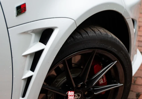 Toyota jeszcze zaostrzyła GR Yarisa. Aero Performance trafia do sprzedaży w Polsce