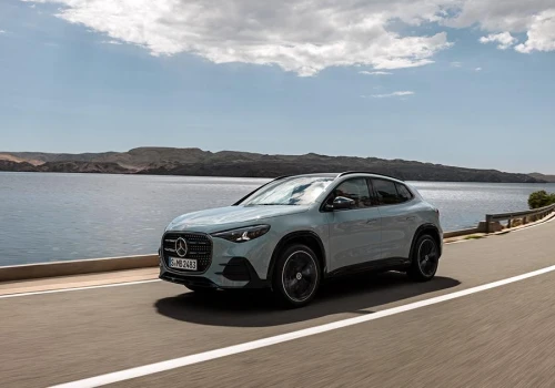 Nowy Mercedes GLA zadebiutował w Warszawie. Ma 657 km zasięgu i plan na odbudowę sprzedaży