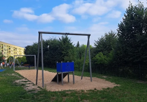 Tyrolka zepsuta, a firma nie odbiera korespondencji od MZNK