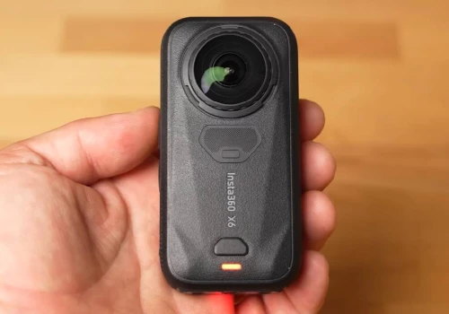 Insta360 X6 nadchodzi: 1-calowe matryce Sony, 8K i potrójne AI. Tyle może kosztować