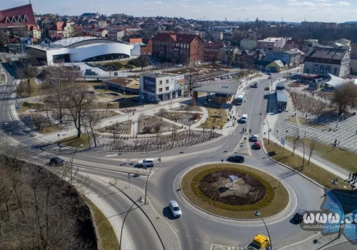 Ile zarabiają mieszkańcy Jaworzna? Średnia przekroczyła 10 tys. zł