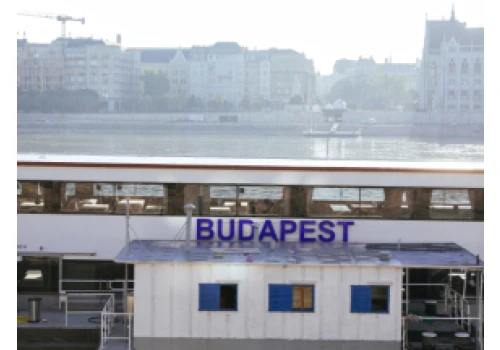 Saperzy usunęli z Dunaju w Budapeszcie materiały z II wojny światowej i z XIX wieku