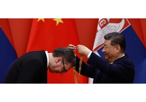 Serbia zacieśnia ,,żelazną przyjaźń” z Chinami kosztem relacji z Unią Europejską