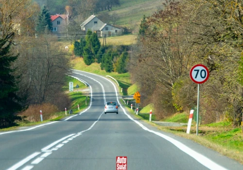 Czy skrzyżowanie zawsze odwołuje znak? Polscy kierowcy popełniają błąd na autostradach