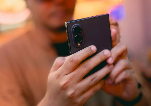 Samsung Galaxy Z Fold 8 – czy nowa forma pomoże zawojować rynek?