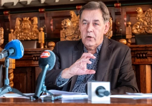 Burmistrz Arseniusz Finster o nowym układzie drogowym na ulicy Bankowej