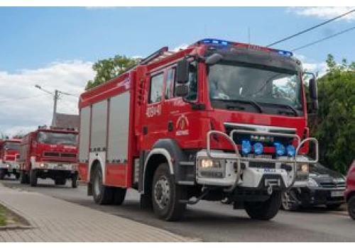 Nowy samochód gaśniczy w Porcie Lotniczym w Gdańsku. Z piękną Panterą będzie jeszcze bezpieczniej