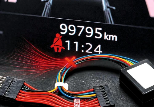 Tak oszuści cofają przebieg auta, a w papierach wszystko się zgadza. Mechanicy znają ten trik od lat