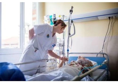 Francja zmienia prawo ws. eutanazji. Przełom w przepisach