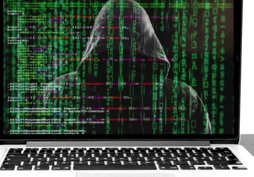 KAS ostrzega przed fałszywymi wiadomościami o zwrocie podatku. Oszuści dają 48 godzin