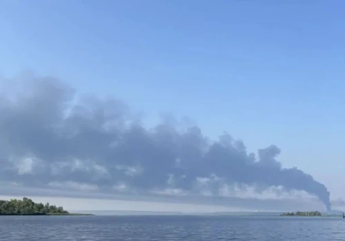 Po ataku ukraińskich dronów płoną rafinerie w Rosji