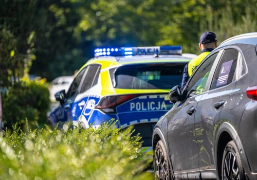 Nastolatek z ranami kłutymi przy ulicy Kolejowej w Goleniowie. Policja prowadzi czynności