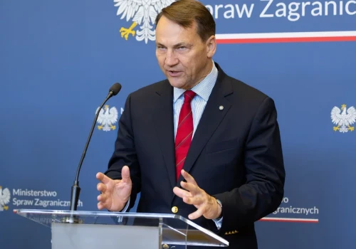 Rzeczniczka MSZ Rosji ostro o słowach Nawrockiego. Sikorski stanął w obronie polskiego prezydenta
