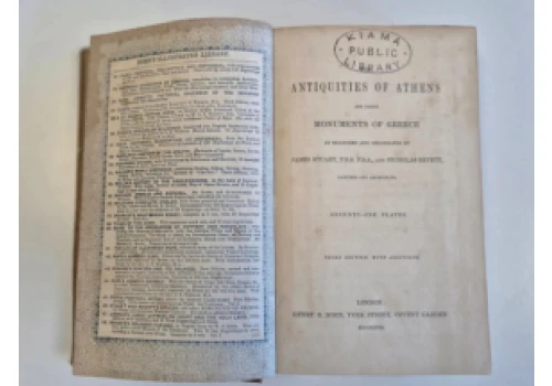 Znaleziona w kominku książka zwrócona po 150 latach do biblioteki w Australii