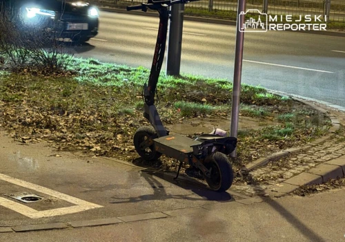 12-latek jechał hulajnogą bez uprawnień. Jego ojciec dostał 1000 zł mandatu