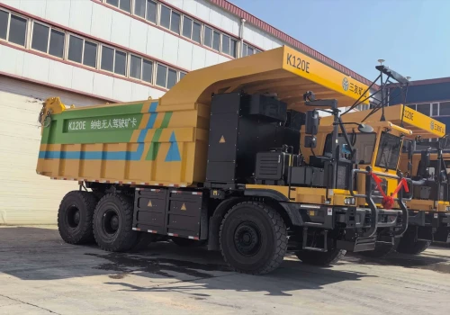 Elektryczna wywrotka szokuje baterią. Naładujesz ją szybciej niż auto