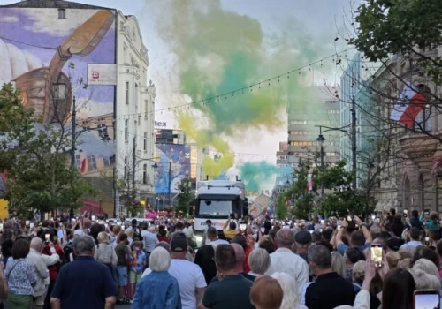 Łódź popłynęła w rytmie samby. Ulica Piotrkowska zamieniła się w brazylijski sambodrom