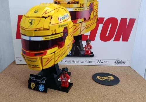 Recenzja zestawu klocków LEGO kask Lewisa Hamiltona