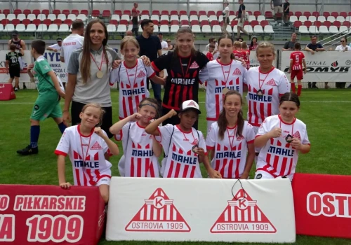 PAROVIA CUP 2026 za nami! Młodzi piłkarze walczyli o zwycięstwo