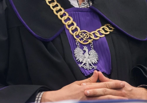 Oszuści wzięli na nią pożyczkę, bank zażądał spłaty. Jest wyrok sądu